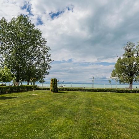Myflat Golden Coast Panorama Apartment Siófok Zewnętrze zdjęcie