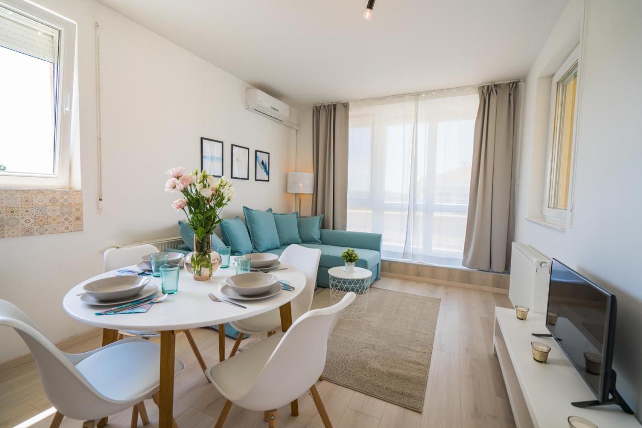 Myflat Golden Coast Panorama Apartment Siófok Zewnętrze zdjęcie